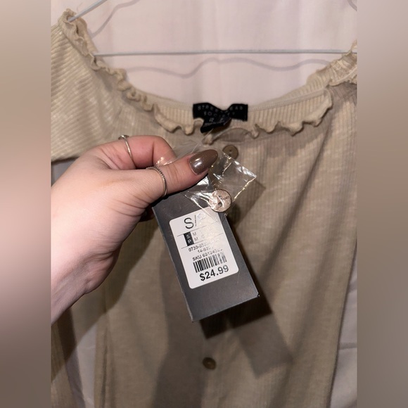 Body Con Beige dress w/ fake buttons - Picture 5 of 5